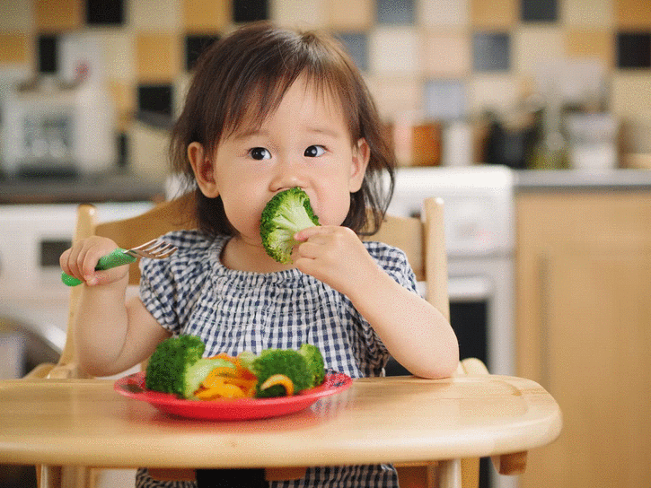 Dicas para o seu filho comer de forma saudável